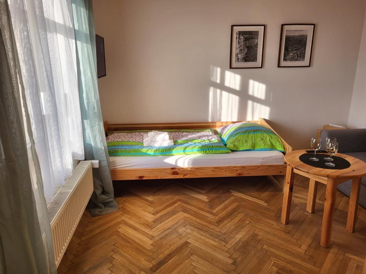 Pension Family Карлови Вари Екстериор снимка
